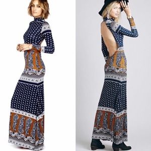 Novella Royale Blackbird Dress